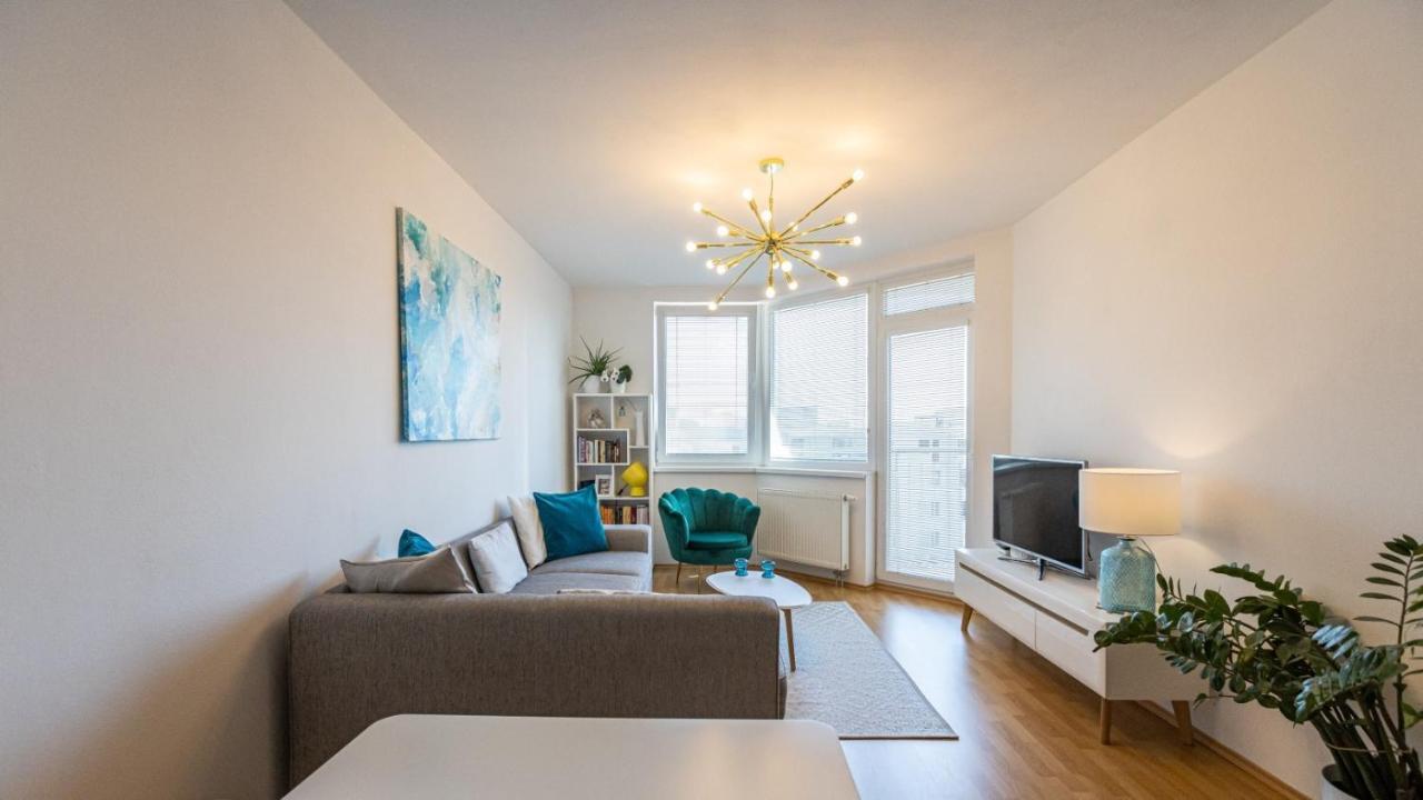 2 Room Apartment With Terrace, New Building, Jegeho Bratislava Exterior photo