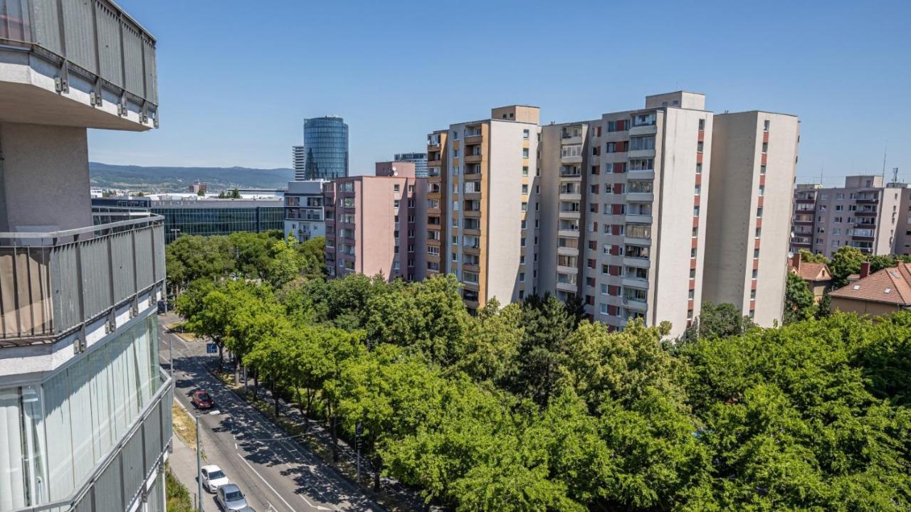 2 Room Apartment With Terrace, New Building, Jegeho Bratislava Exterior photo